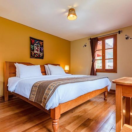 Hotel Pakaritampu Ollantaytambo Kültér fotó