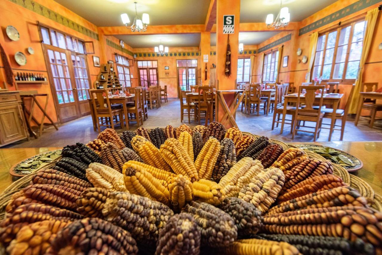 Hotel Pakaritampu Ollantaytambo Kültér fotó