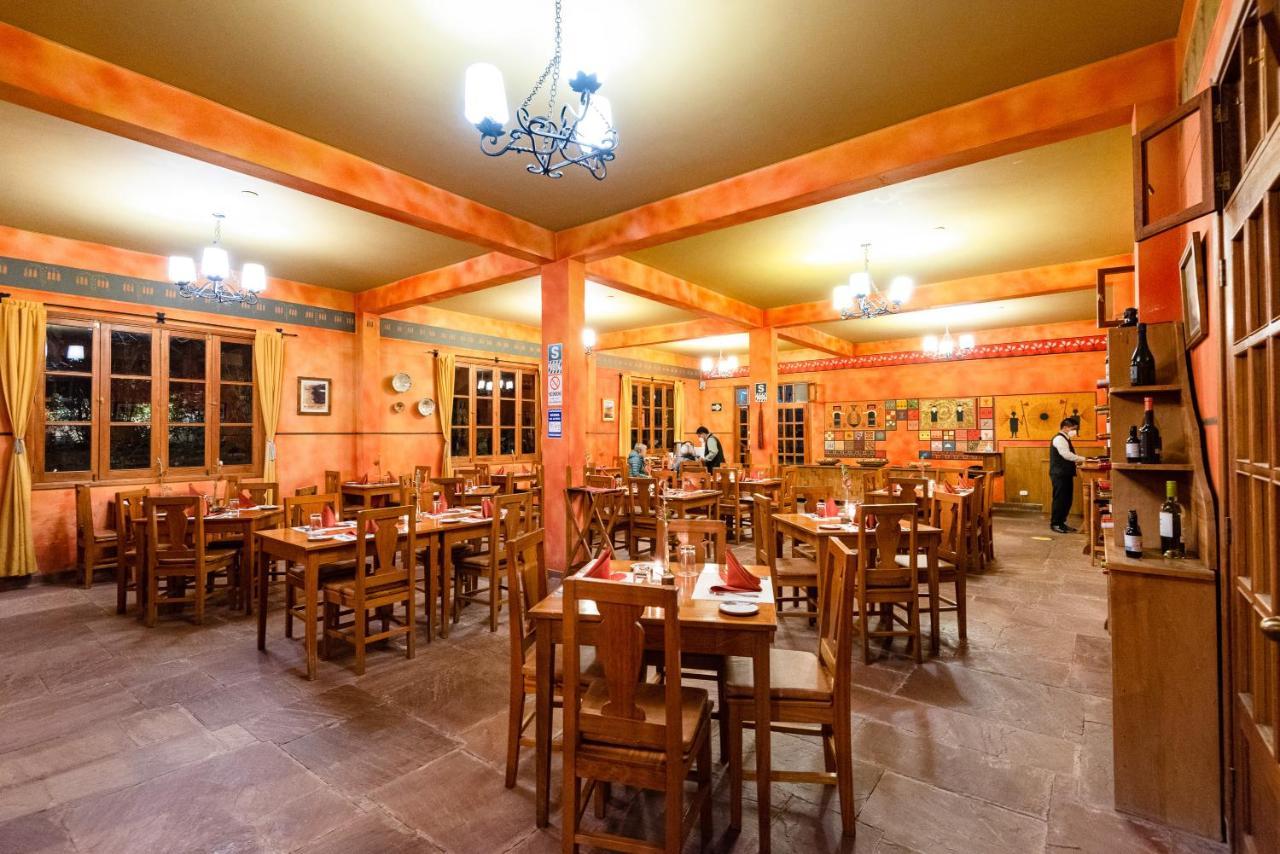 Hotel Pakaritampu Ollantaytambo Kültér fotó