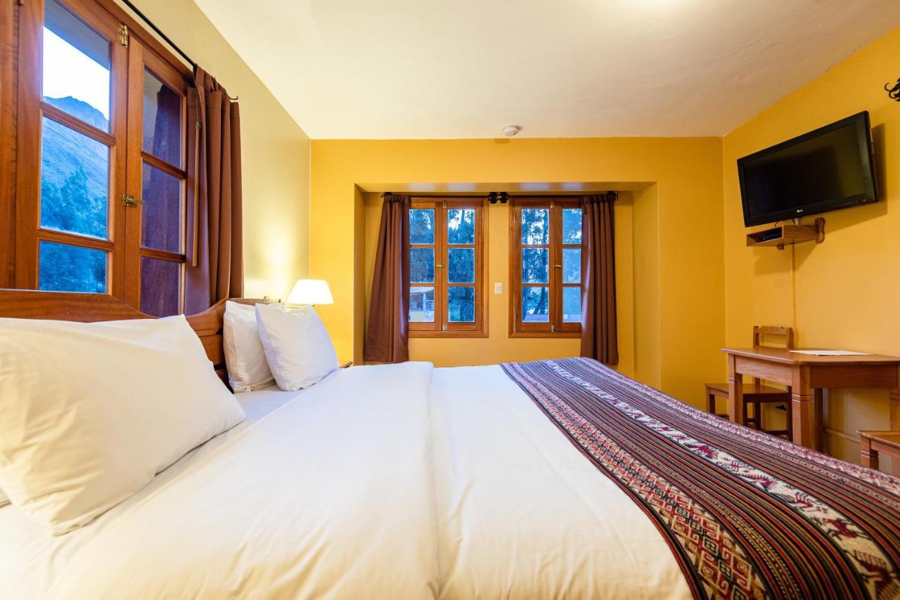Hotel Pakaritampu Ollantaytambo Kültér fotó
