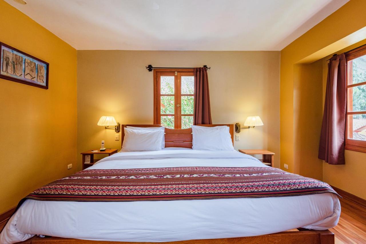 Hotel Pakaritampu Ollantaytambo Kültér fotó