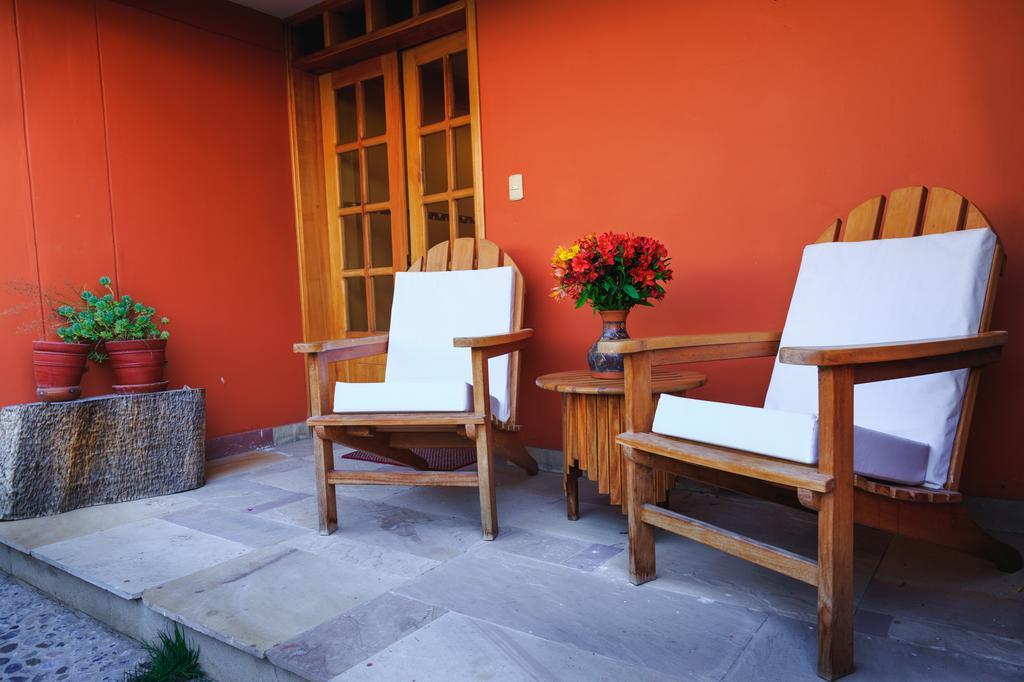 Hotel Pakaritampu Ollantaytambo Kültér fotó