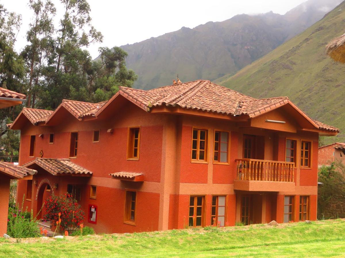 Hotel Pakaritampu Ollantaytambo Kültér fotó