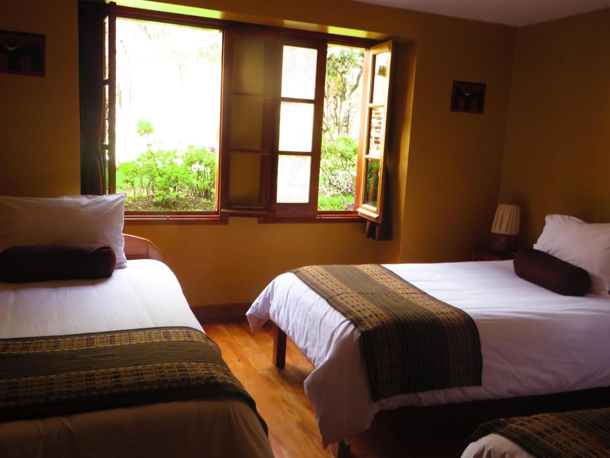 Hotel Pakaritampu Ollantaytambo Kültér fotó